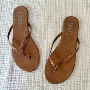 Tkees | NWOT Brown Bronze Glitters Metallic Shimmer Flip Flops Sz 6